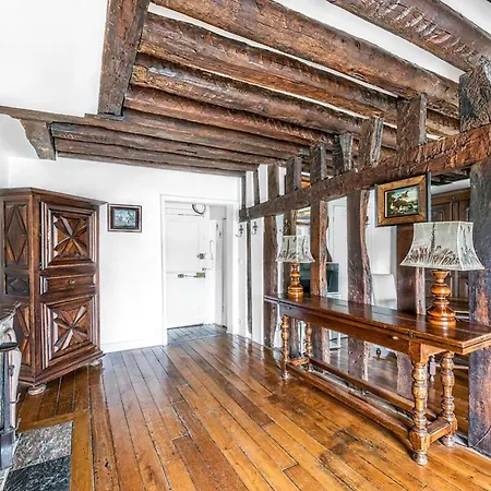 Ile Saint Louis - Quai D'orleans 2bdr By B'your Apartment Paris